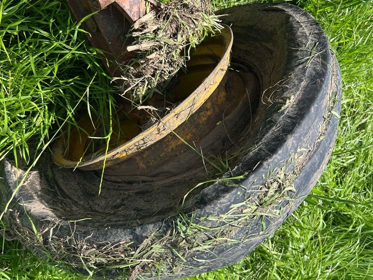 massey-ferguson-97-image-23