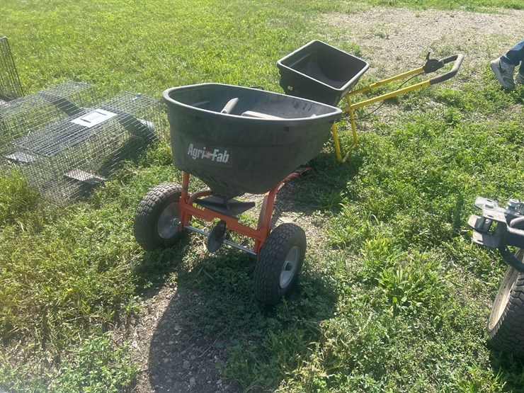 push-and-tow-spreaders-image-5
