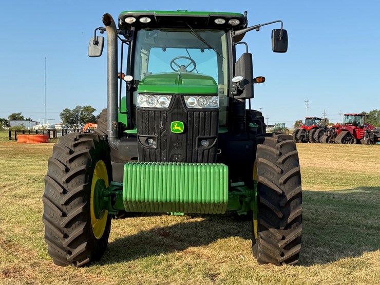 john-deere-7215r-image-2