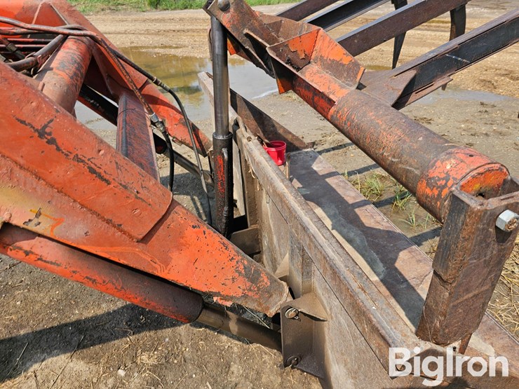 john-deere-3020-image-10