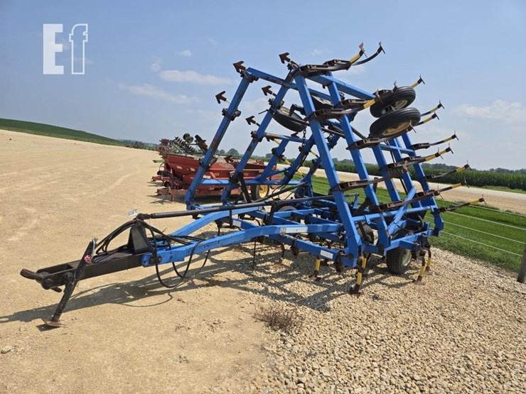 dmi-26'-field-cultivator-3777-image-3