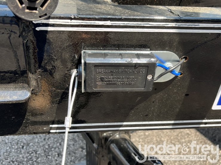 unused-double-a-trailers-83-x-20-14,000#-gvwr,-hdch,2-7000#-axles,-2'-dovetail,-all-led-lights,-st235/80r16-10-ply-on-8-hole-silver-mod-image-21