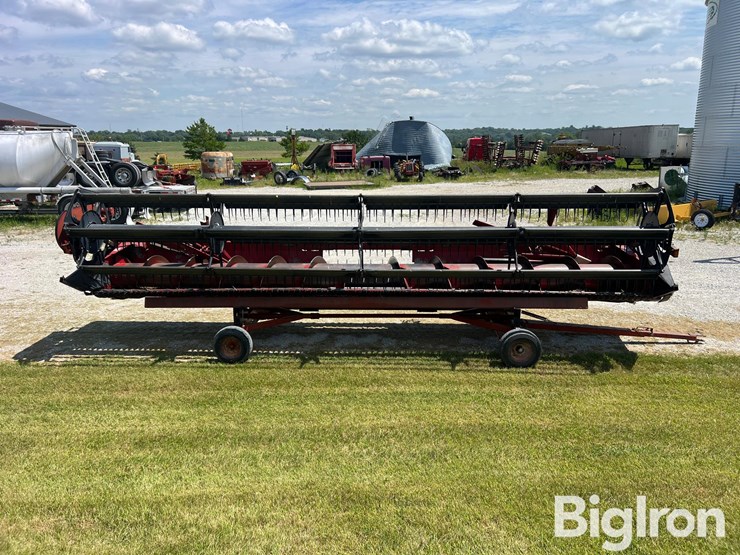 1989-case-ih-1020-image-2