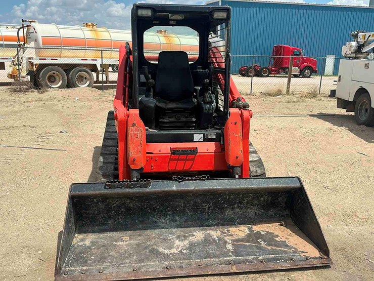 kubota-svl75-image-2