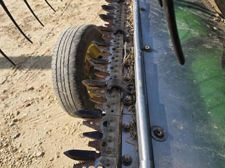 2004-john-deere-620f-image-14