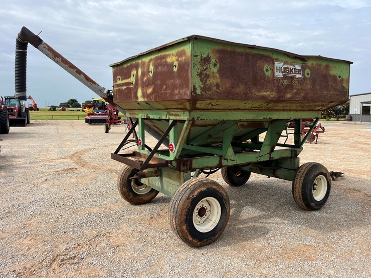#t6282-•-gravity-wagon-image-4