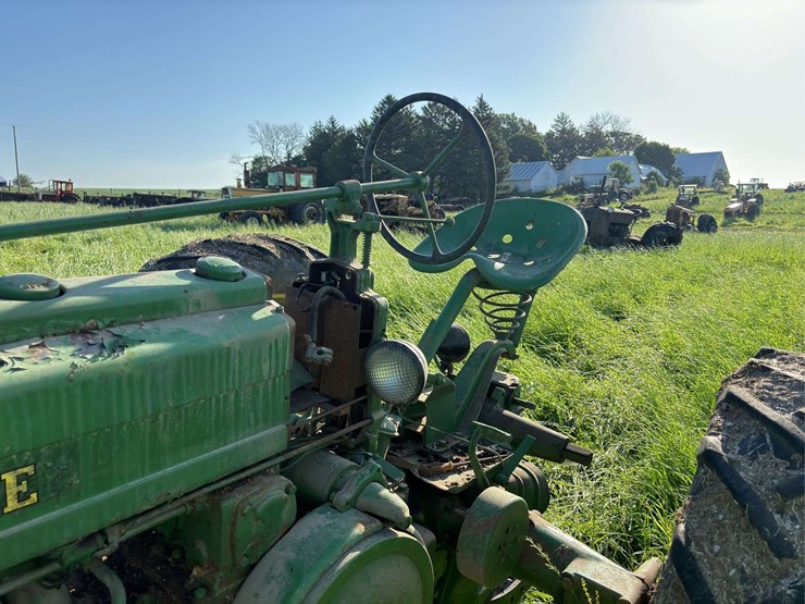 john-deere-model-b-image-31