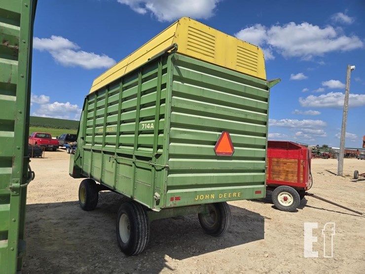 john-deere-714a-image-6
