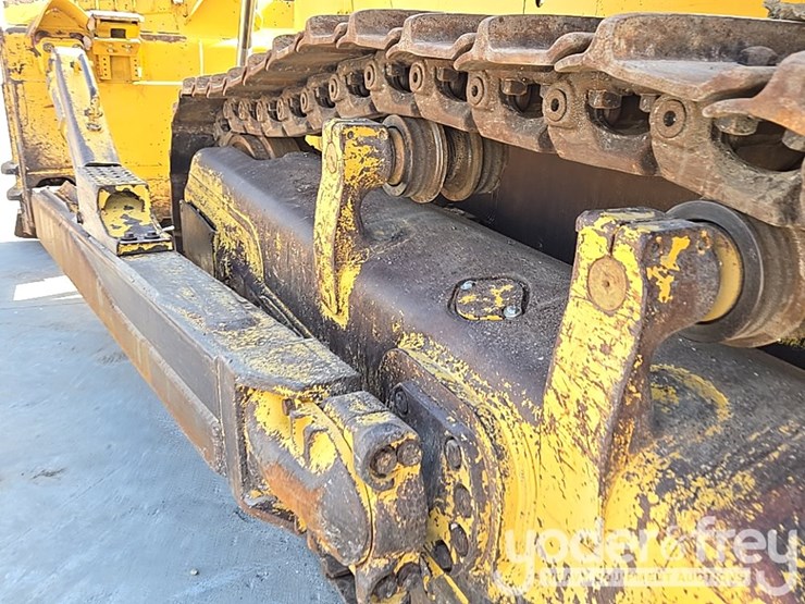2014-komatsu-d155ax-7-image-12