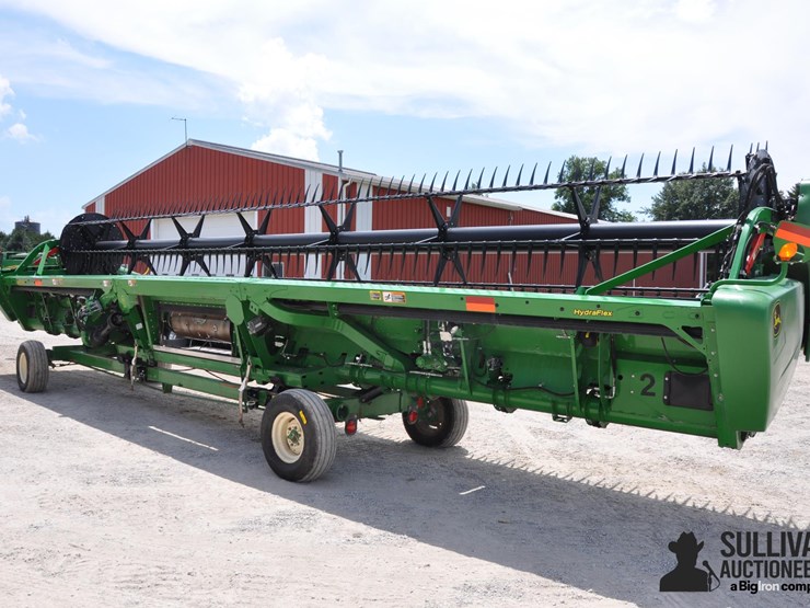 2018-john-deere-635fd-image-5