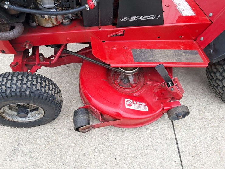 wheelhorse-211-4-image-8