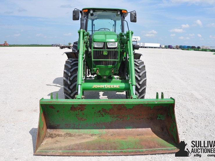 2015-john-deere-6130d-image-2