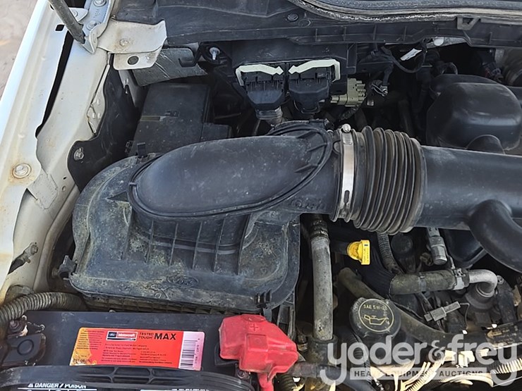 2019-ford-f550-xl-image-23