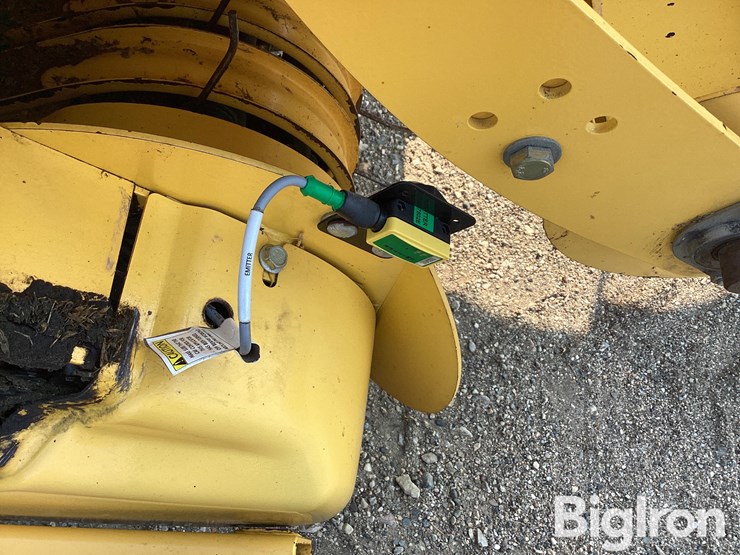 new-holland-big-baler-330-image-18