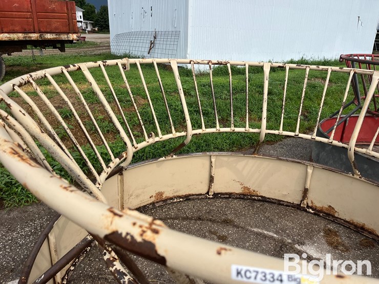 bale-feeders-image-14