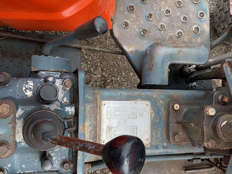 kubota-b7100-image-36