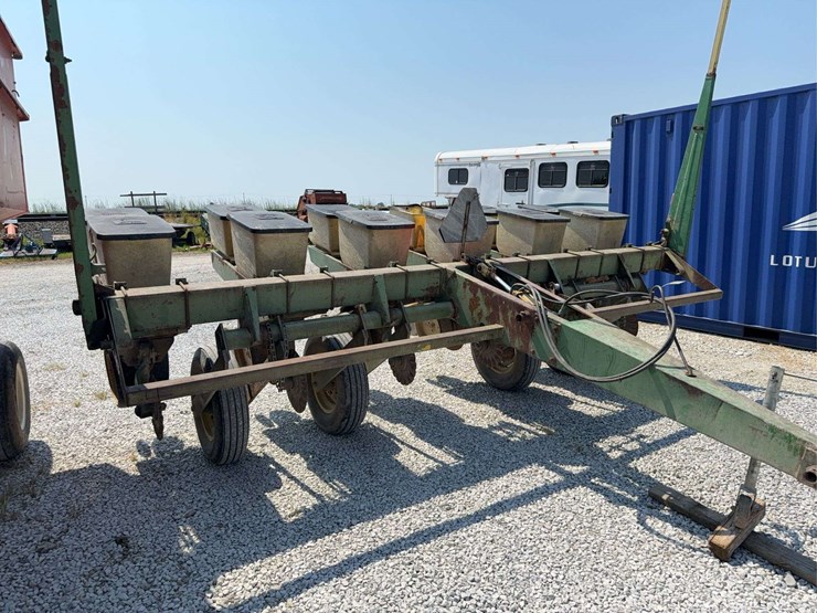 john-deere-6-image-3