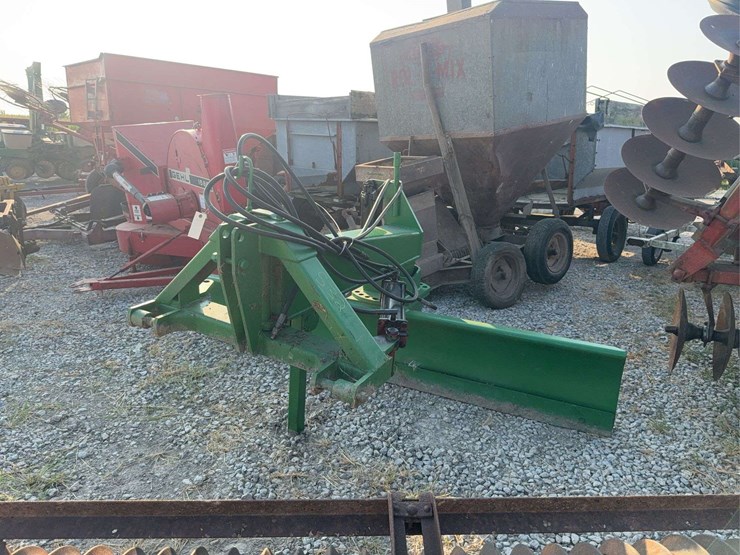 john-deere-115-image-1