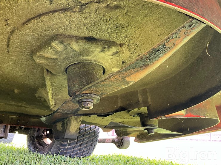 2019-kubota-f3990-image-10
