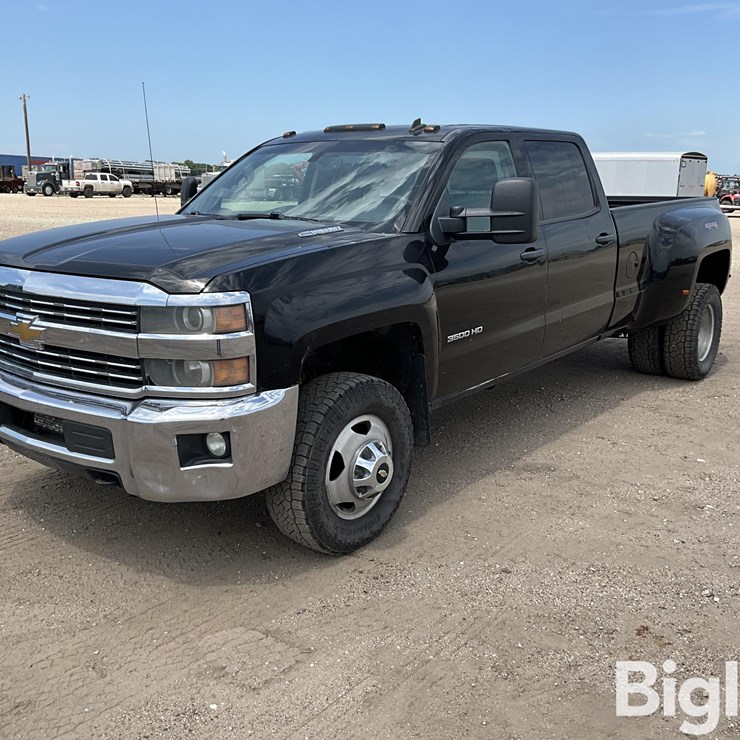 2015 CHEVROLET 3500