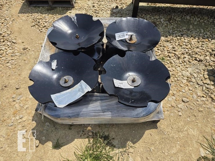 (100)-new-20"-disc-blades-w/-1-1/4"-square-hole-image-2