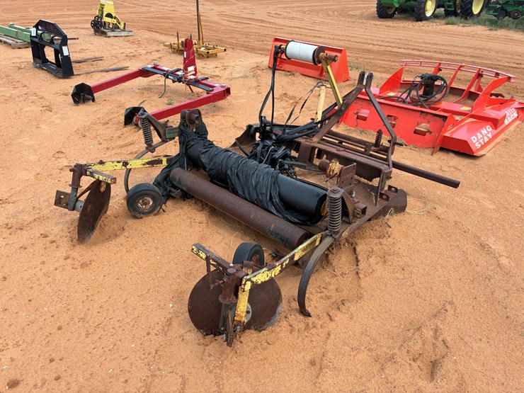 #t8011-•-bedding-plow-image-3