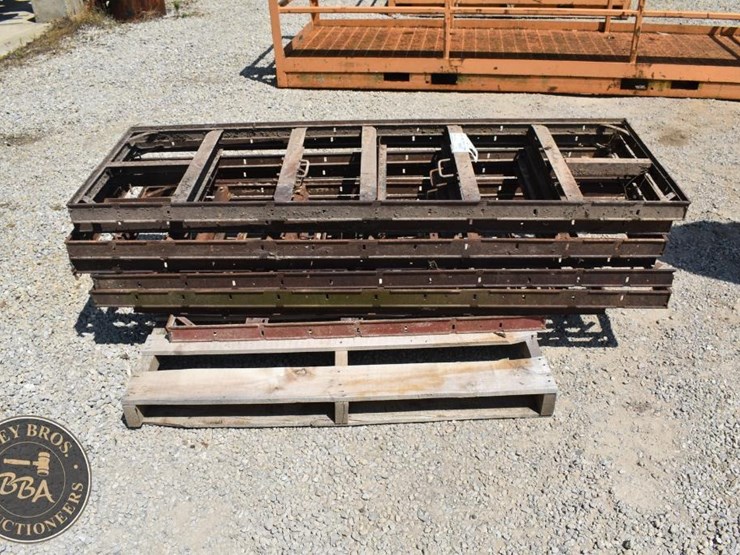 symons-mod-u-forms-44081-image-3