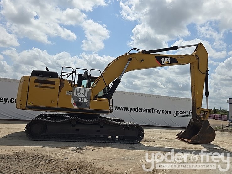 2015-caterpillar-329fl-image-6