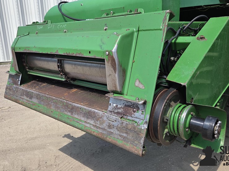 1990-john-deere-9500-image-16