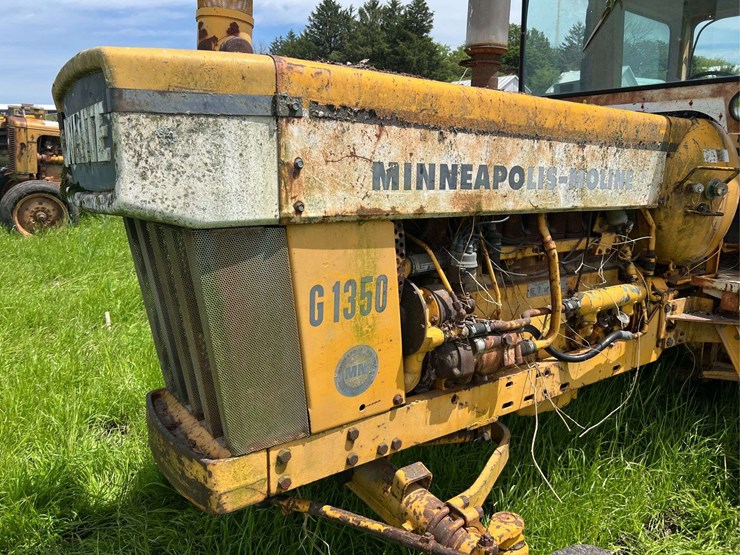 minneapolis-moline-g1350-image-15