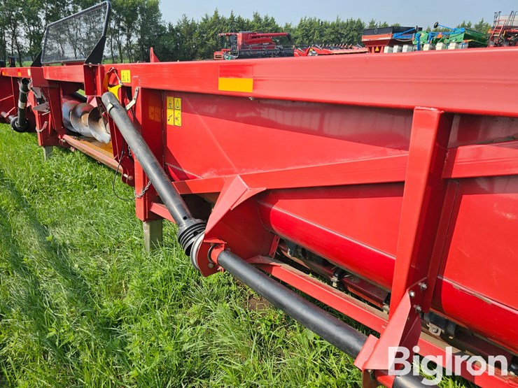 2015-case-ih-4412-image-12