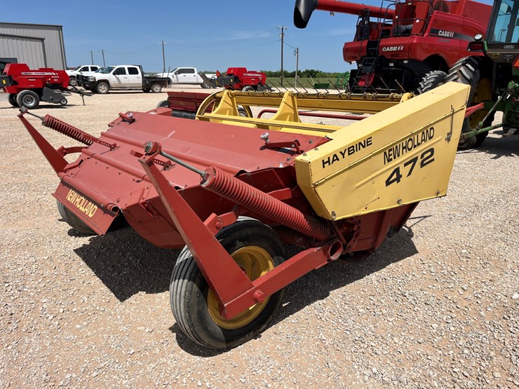 new-holland-472-image-6