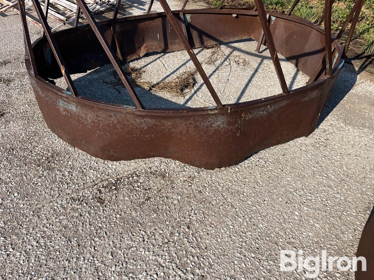 bale-feeder-image-11