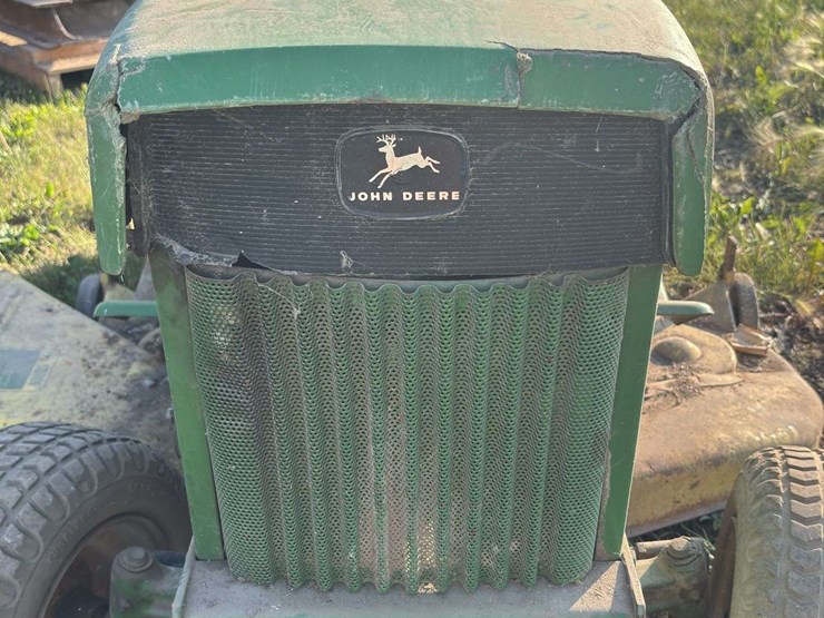john-deere-112-image-9