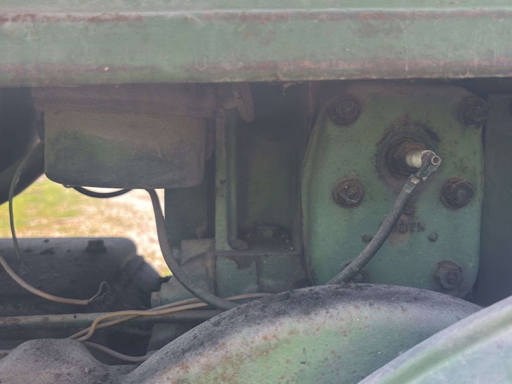 john-deere-r-image-36