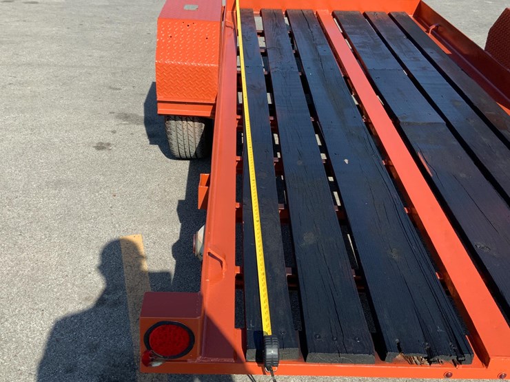 ditchwitch-s/a-tilt-bed-trailer-image-16