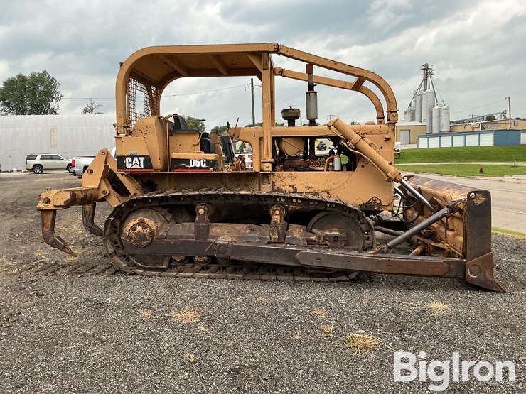 caterpillar-d6c-image-4
