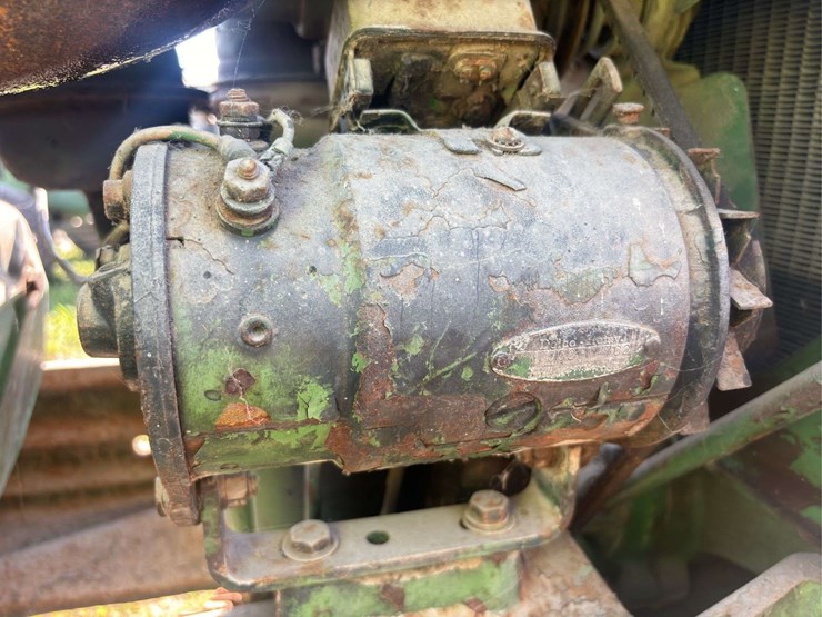 john-deere-720-image-27