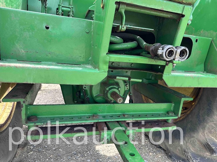 john-deere-r-image-10