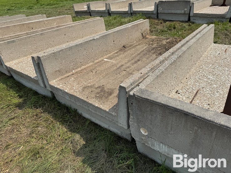 concrete-h-bunks-image-15