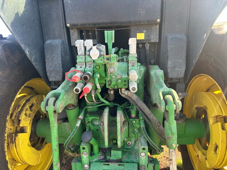 john-deere-6110m-image-6