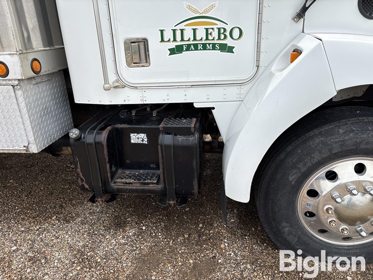 2000-kenworth-t300-image-16