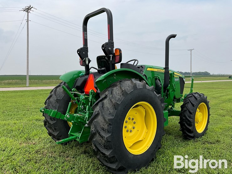 2023-john-deere-5067e-image-5