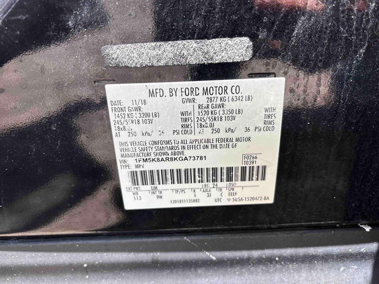 2019-ford-explorer-image-5