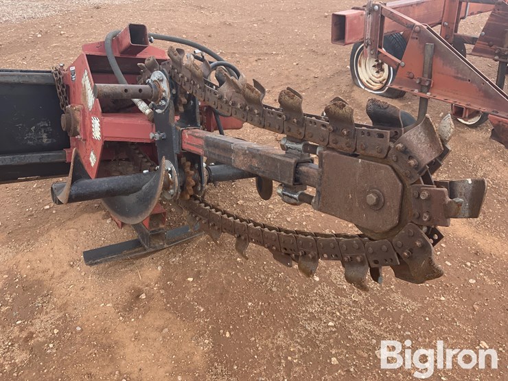 braintree-165436-trencher-w/skid-steer-mounts-image-15
