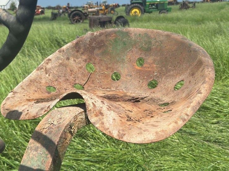 john-deere-h-image-29