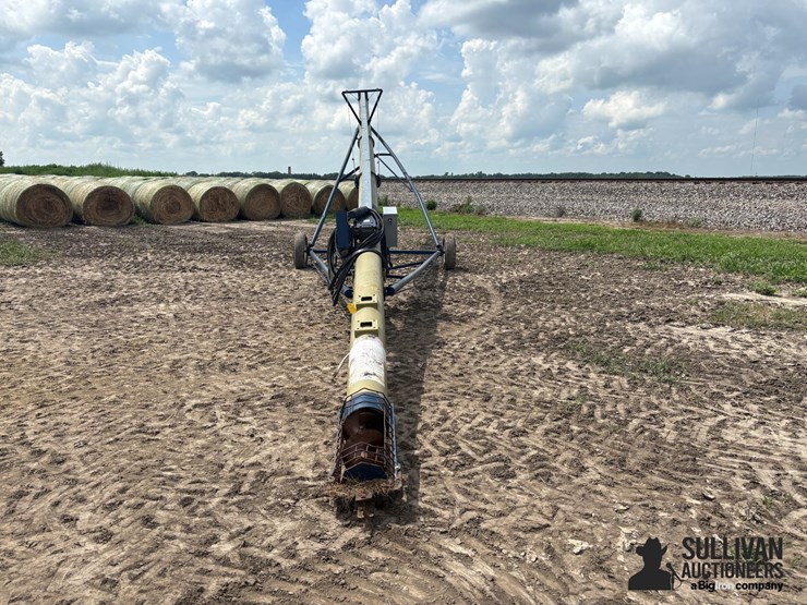 harvest-international-t1052-image-2