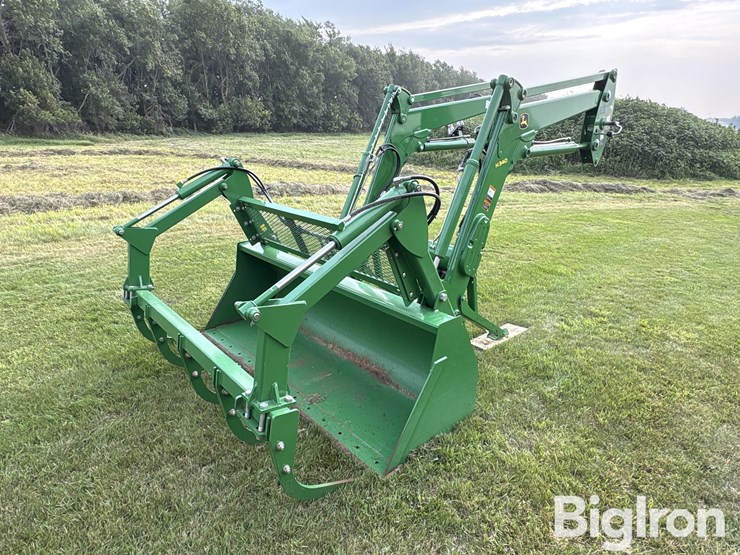 john-deere-h340-image-1