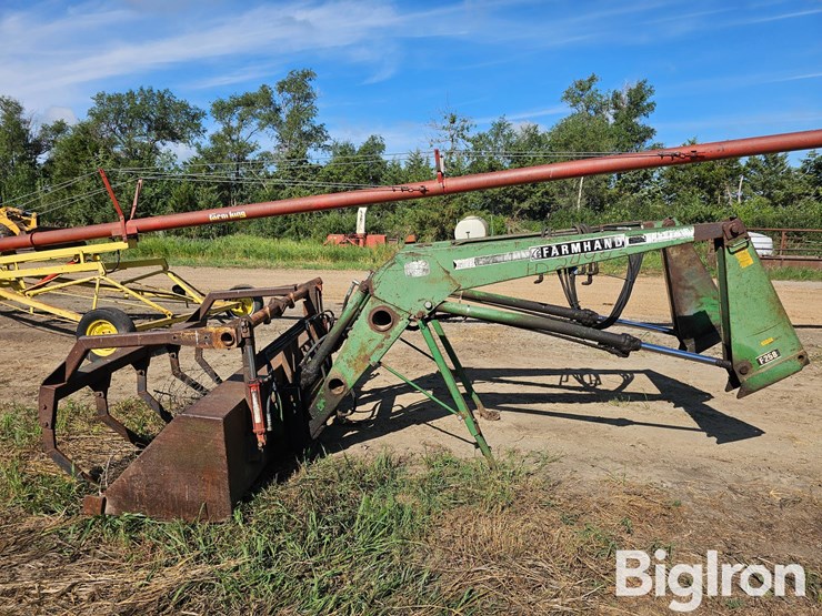 john-deere-4440-image-8