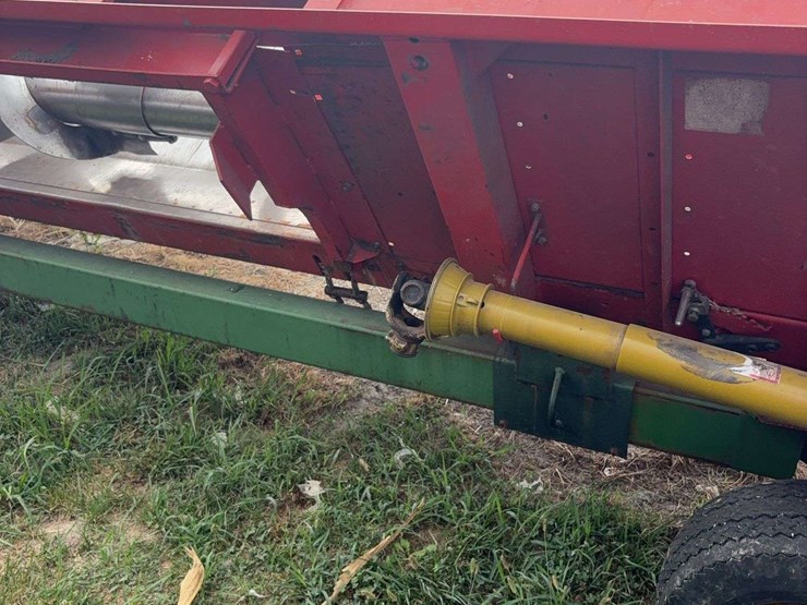 2024-massey-ferguson-863-image-12